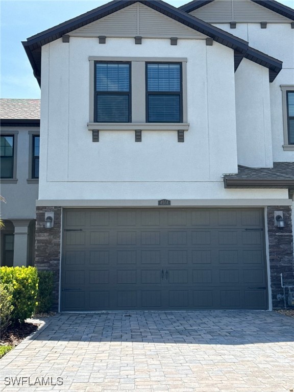 4564  Almada Lane