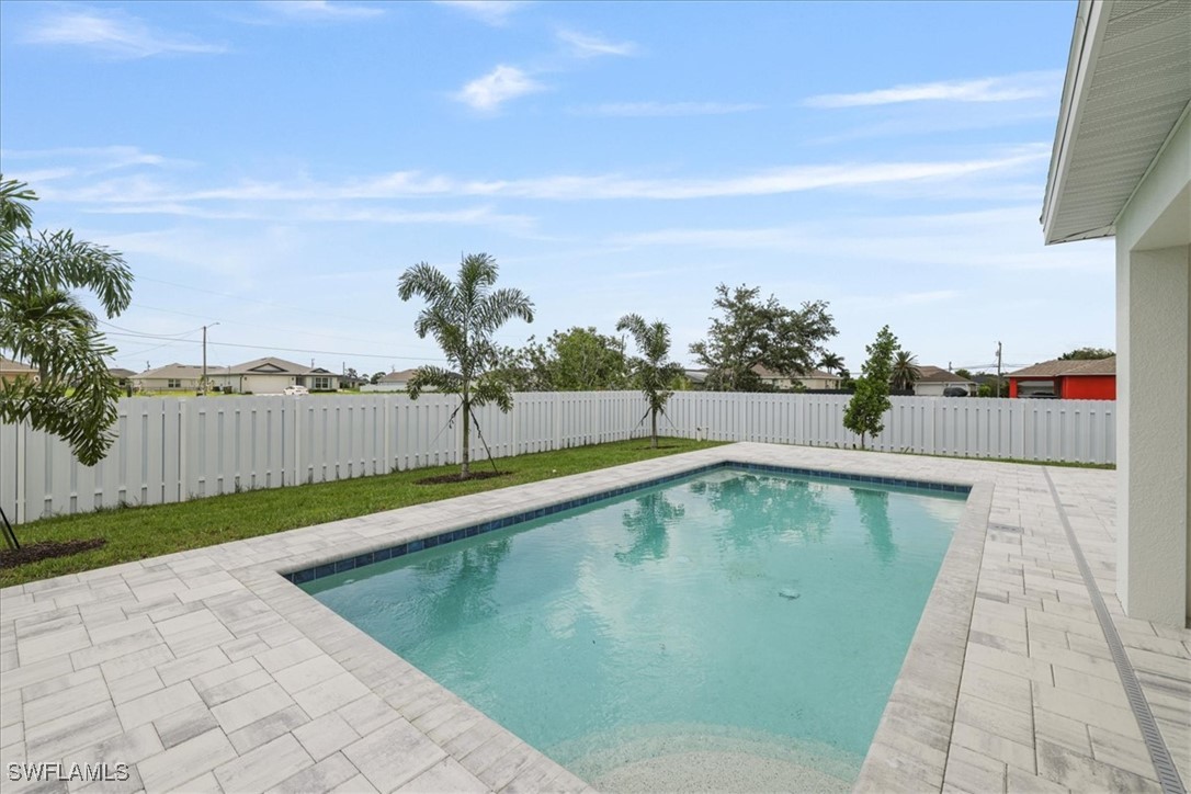 1220 NW 14th Place