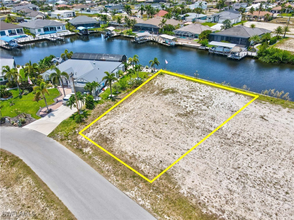 104 NW 37th Place
