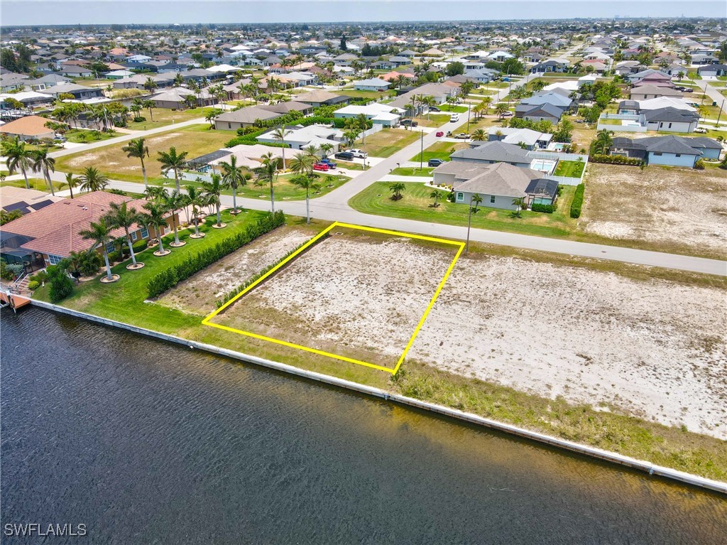 112 NW 37th Place