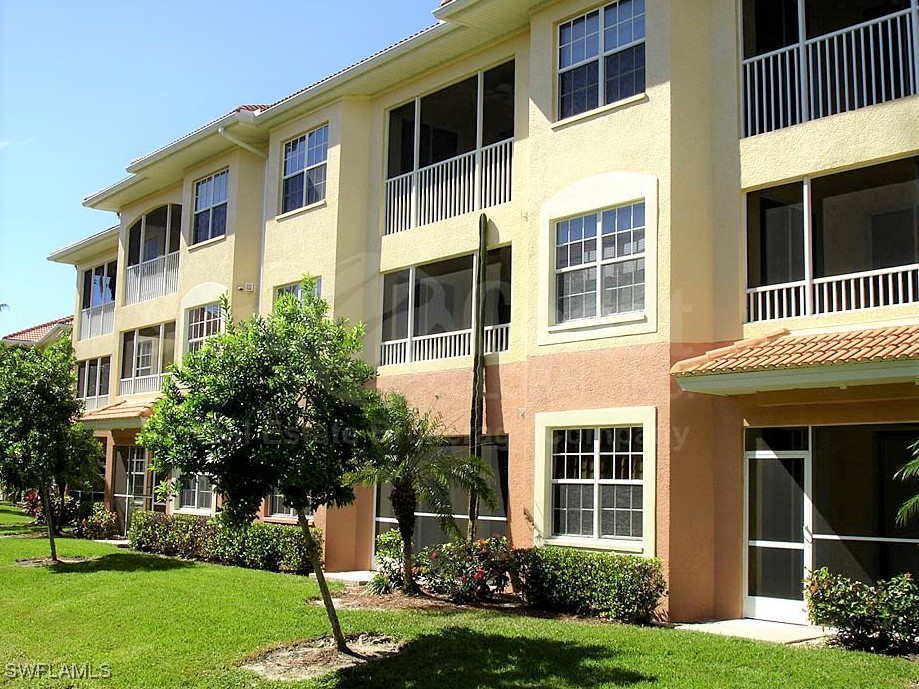 1141  Van Loon Commons Circle, Apt 204