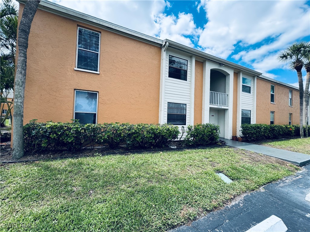 12670  Kenwood Lane, Apartment A