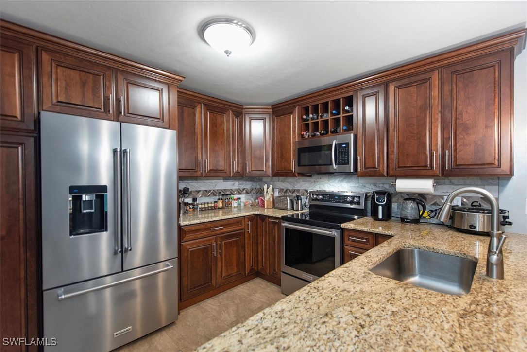 6316  Royal Woods Drive