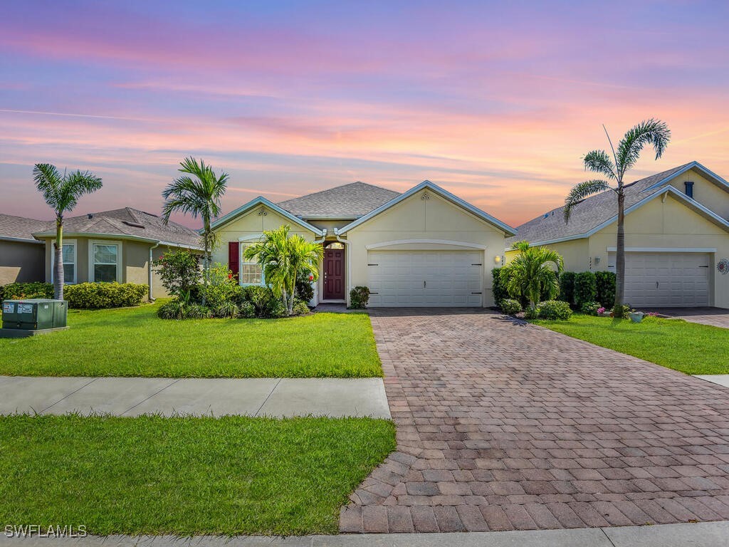 3446  Acapulco Circle