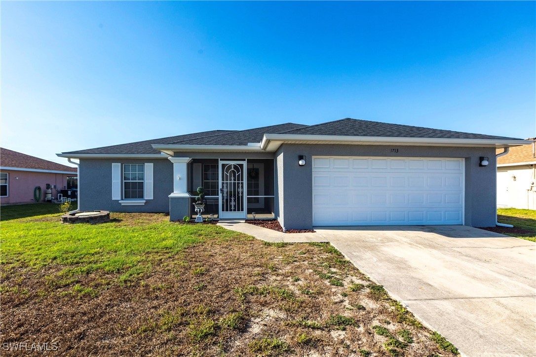 1713 S Gator Circle