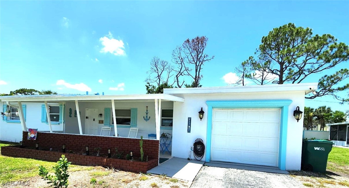 818  Lake McGregor Drive