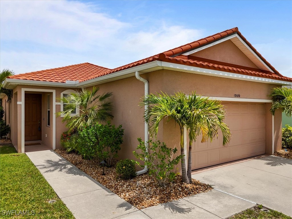 13180 SW Pembroke Circle