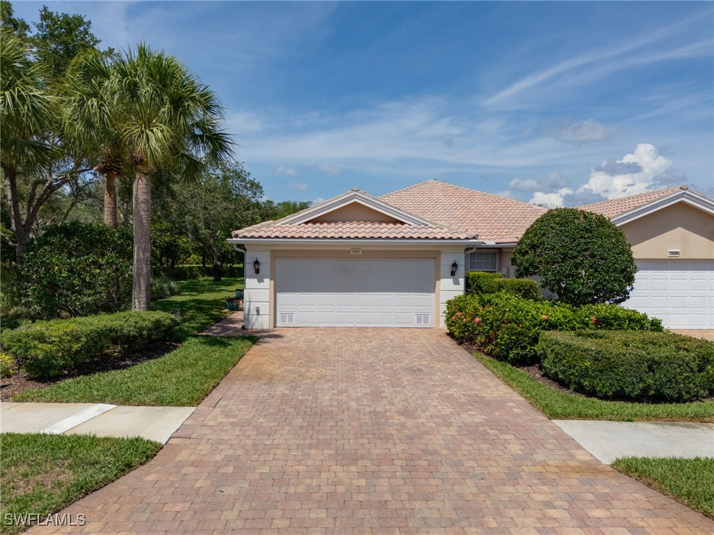7565  Rozzini Lane