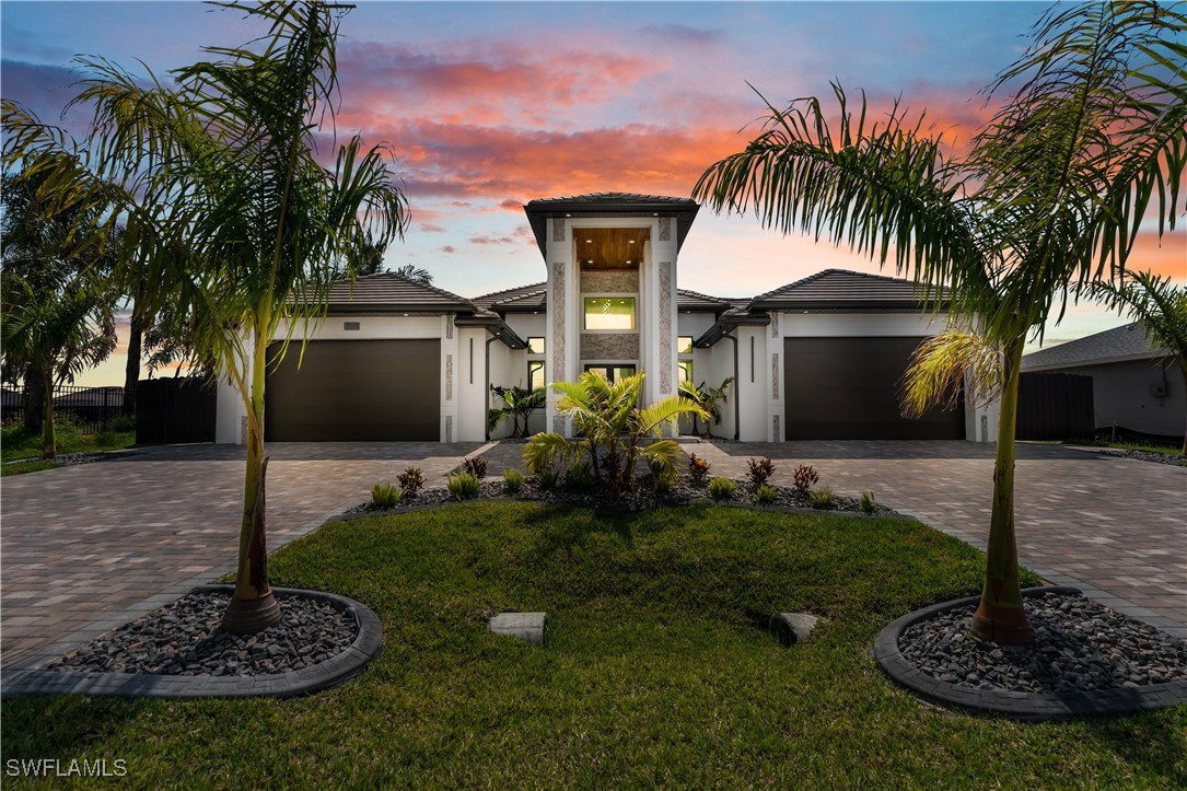 13 NW 14th Avenue