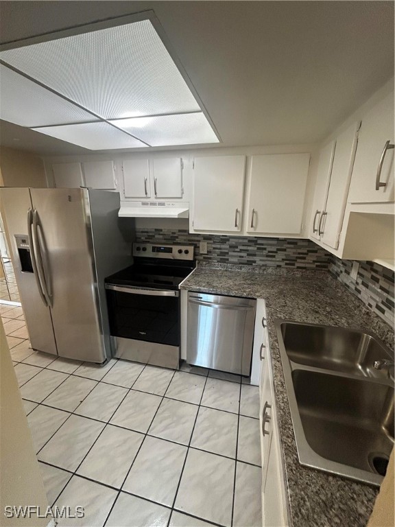 3704  Broadway, Apt 221