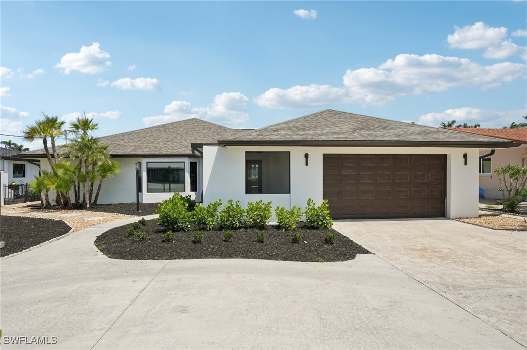 23  Fairview Boulevard