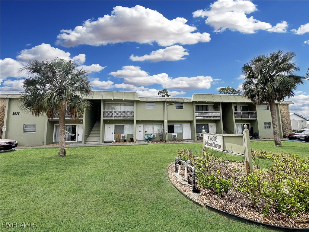 1852-C  Golfview Avenue, Apartment 18B
