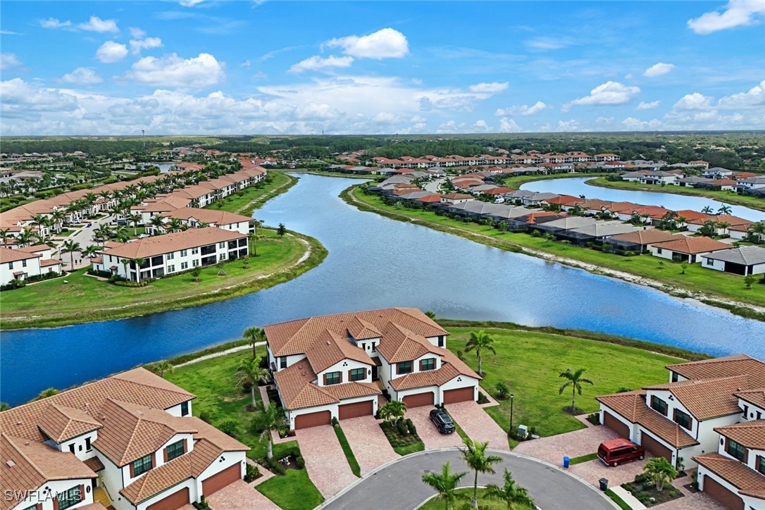 12003  Hawthorn Lake Drive, Apt 101