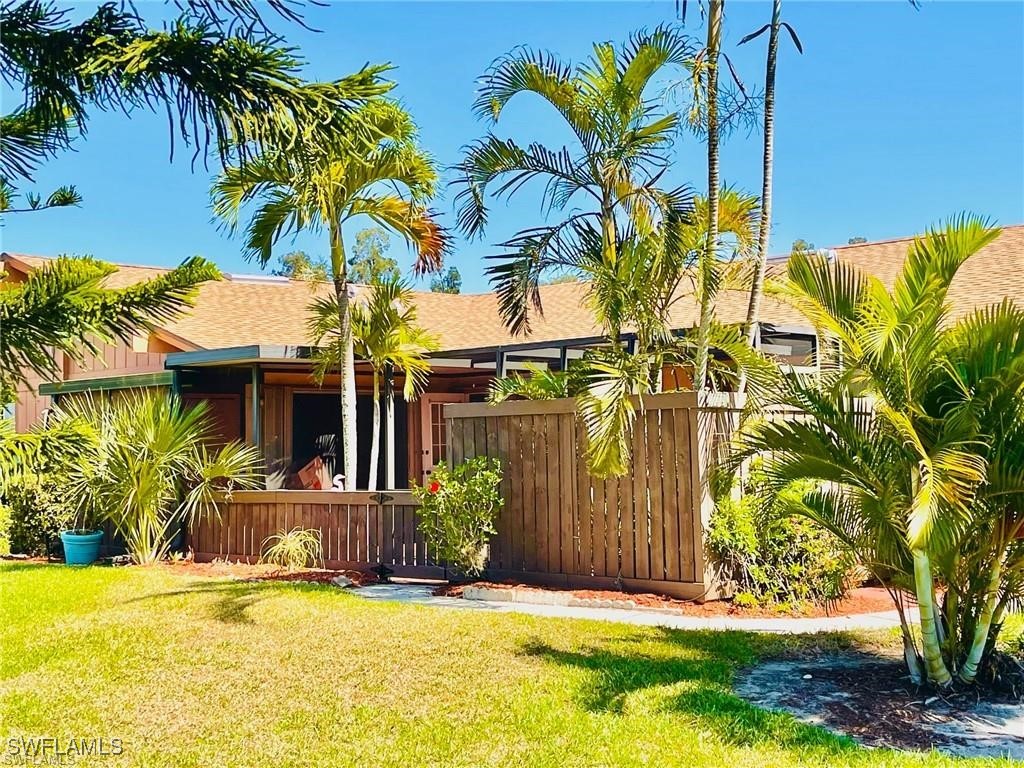 6396  ROYAL WOODS Drive