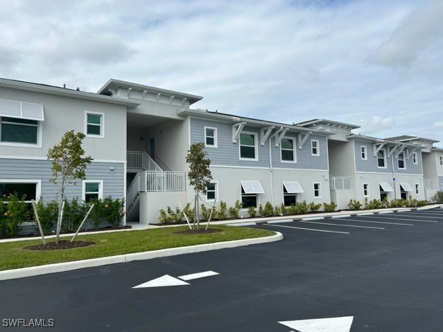 3320  Skyline Boulevard, Apt 104
