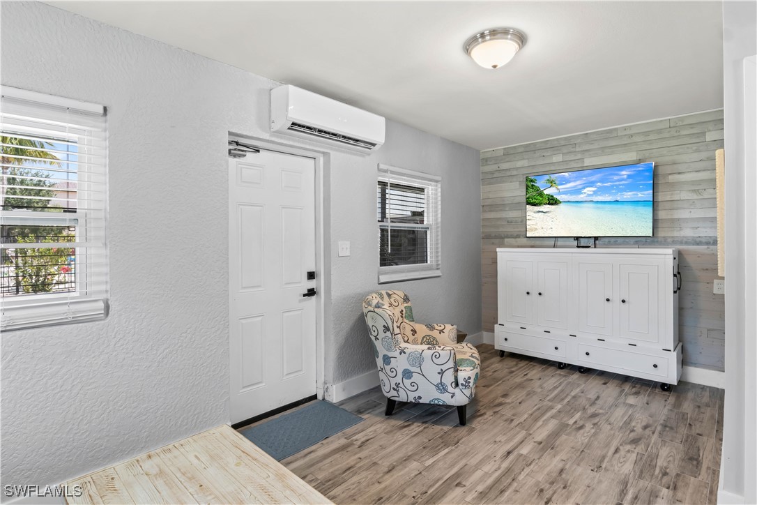 12200/12230  Shoreview Drive