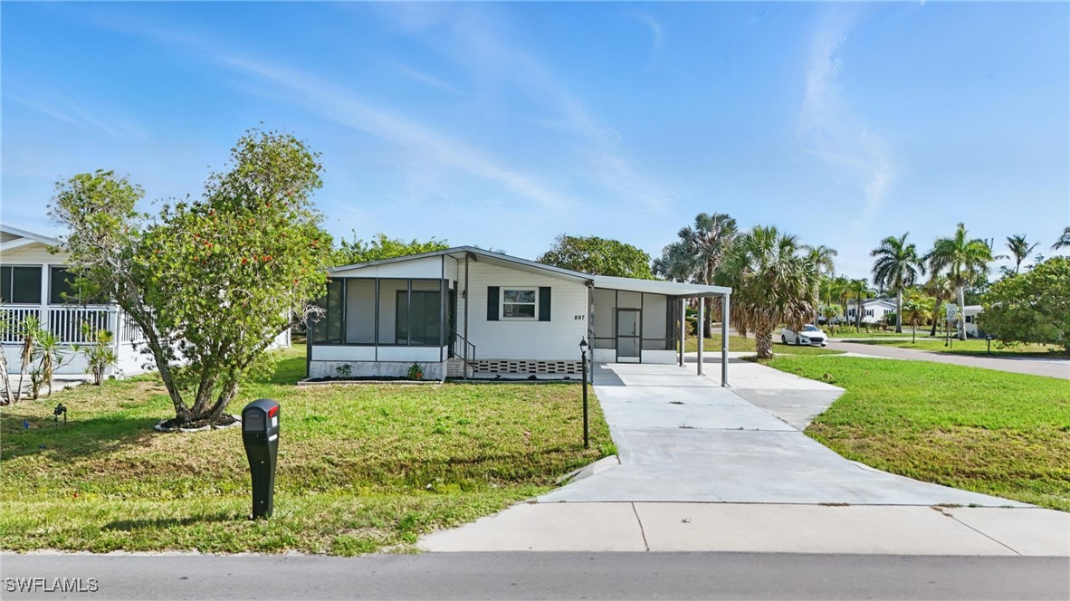 897  Manatee Road