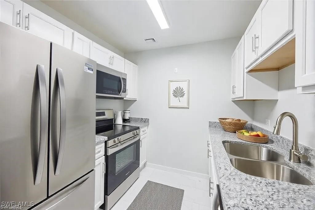 3225 E Riverside Drive, Apt 53