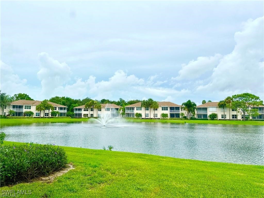 25762  Lake Amelia Way, Apt 105
