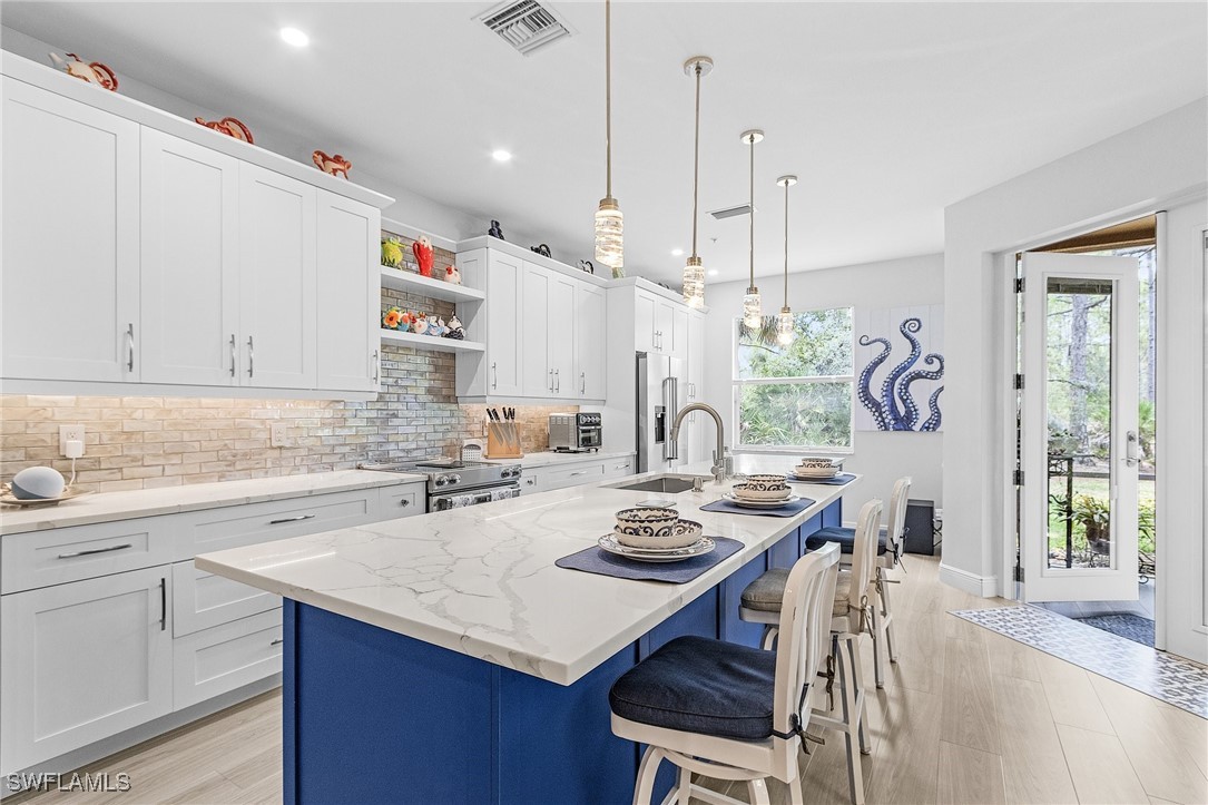 28105  Mandolin Court, Apt 214