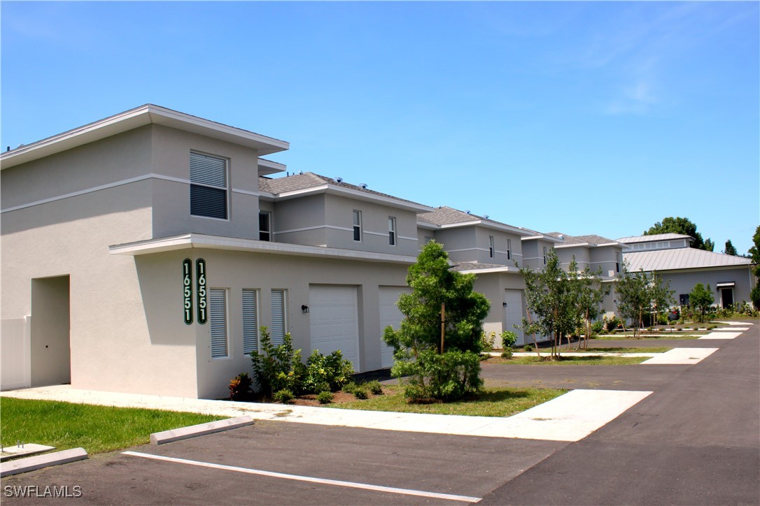 16550  Bent Palms Cove, Apt 14
