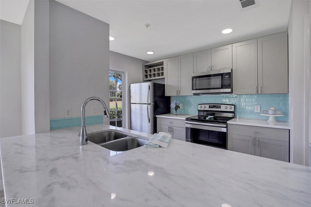 9465  Ivy Brook Run, Apt 901