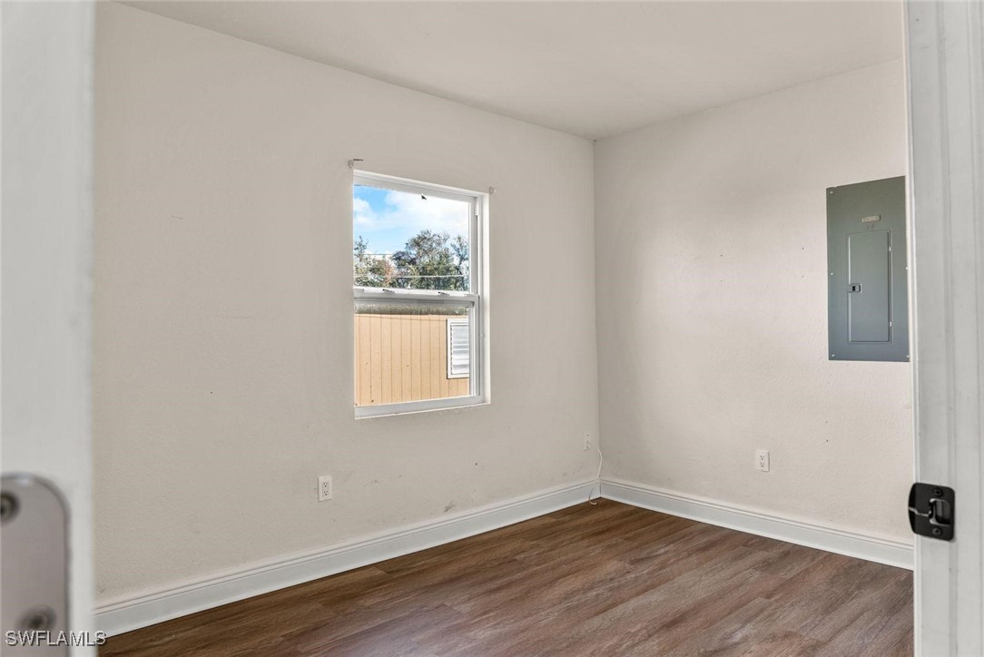 25/27  CYPRESS Street