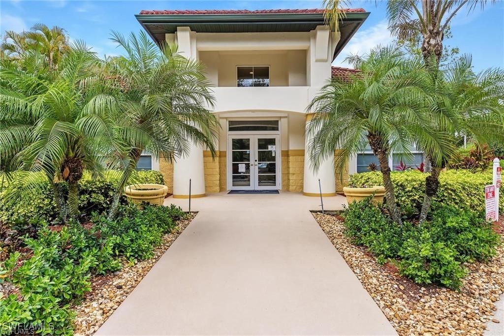 11500  Villa Grand, Apt: 318