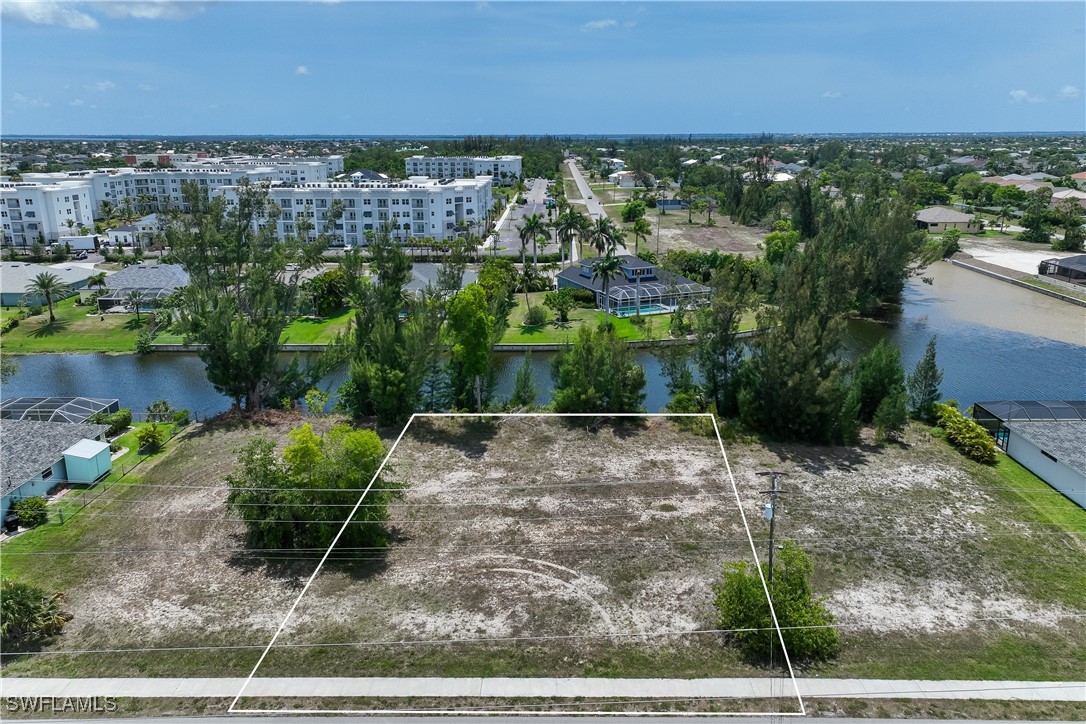2300 SW 20th Avenue