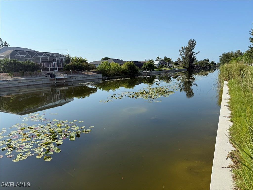 321/323  Cultural Park Boulevard