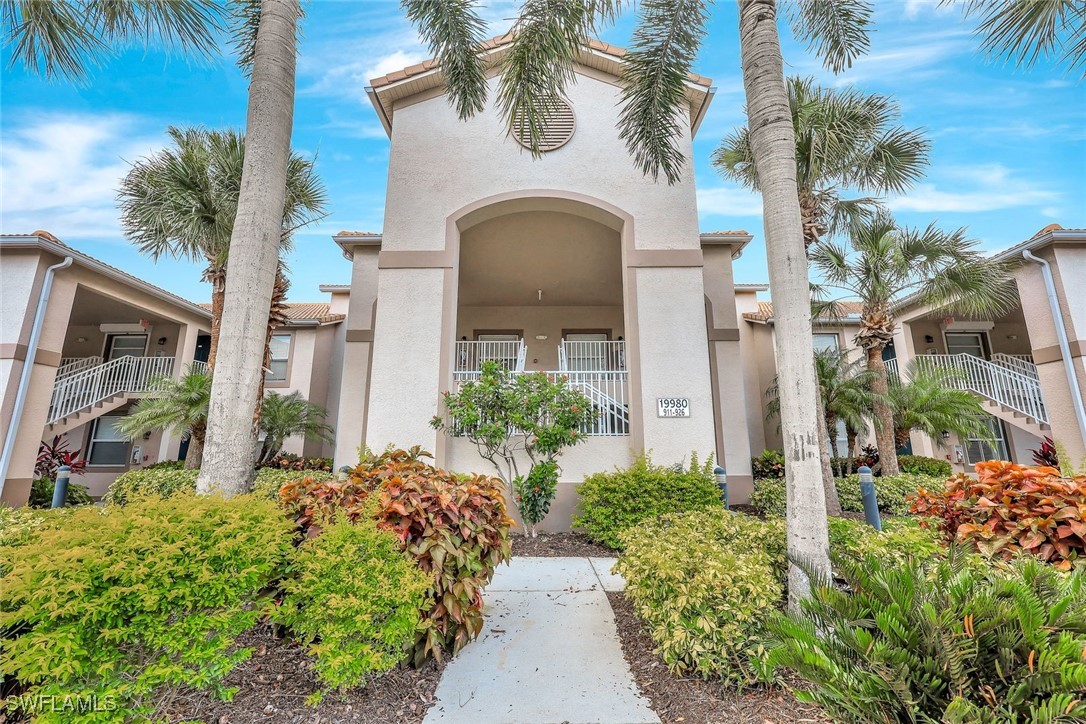 19980  Barletta Lane, Apt 916
