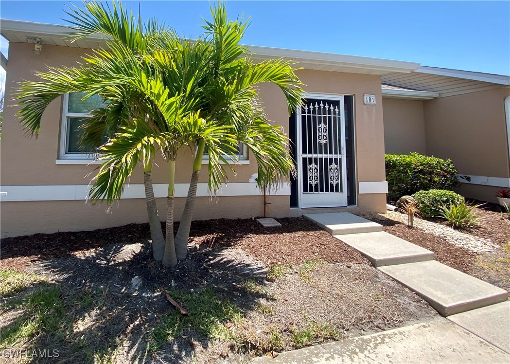 16841  Sanibel Sunset Court, Apt 101