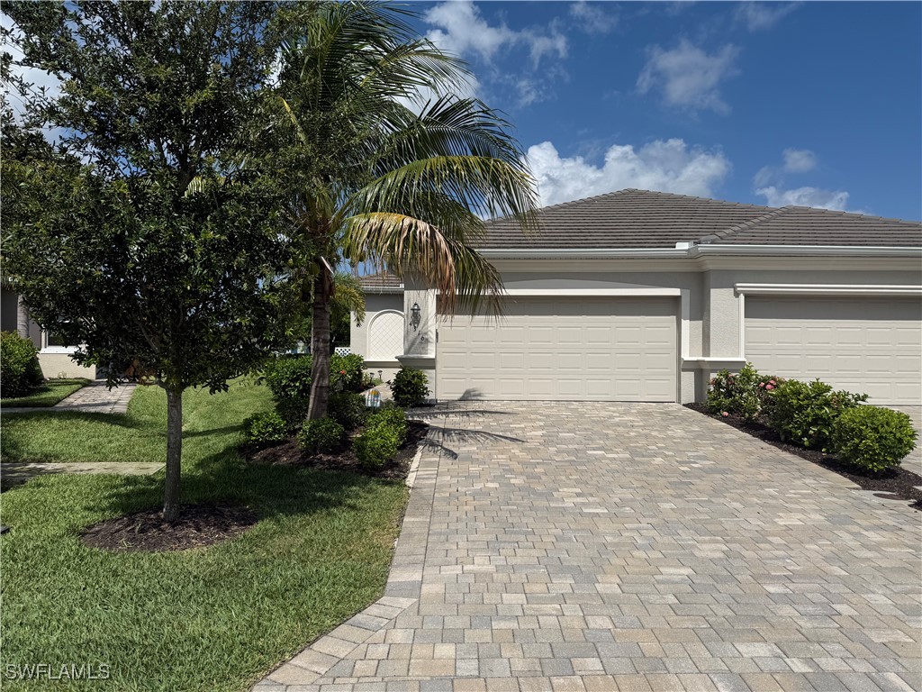 4316  Lemongrass Drive