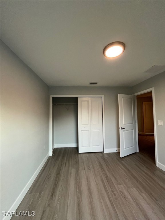 8463/8465  Agate Street