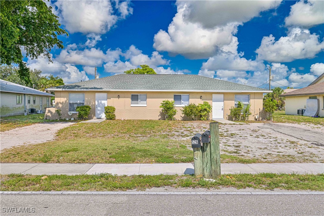 524-526 SE 24th Avenue