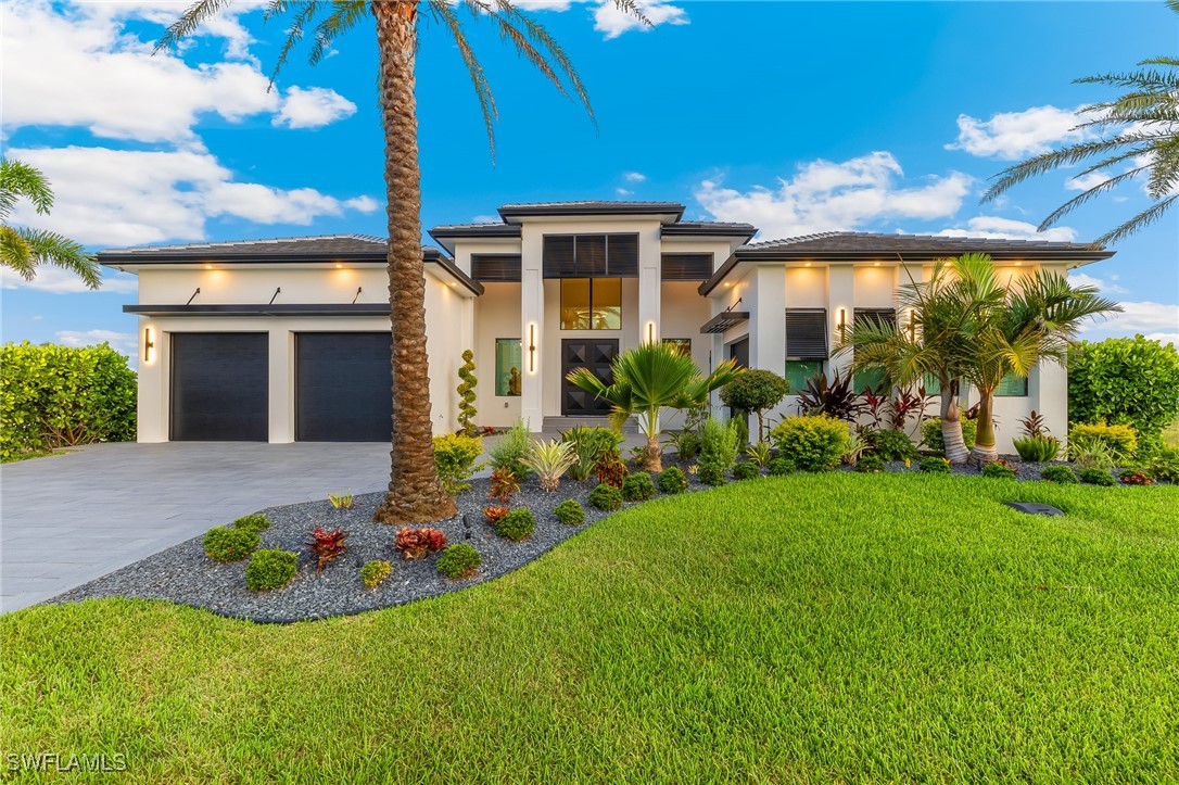 160 SW 52nd Terrace