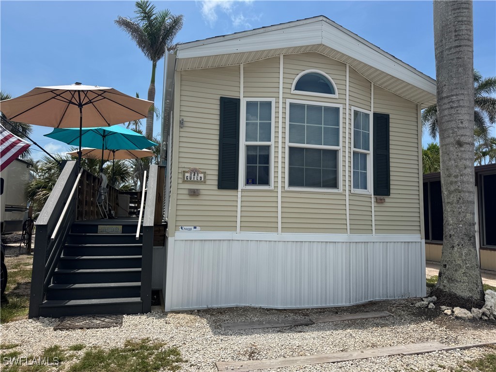 1119  Periwinkle Way, Apt: 131