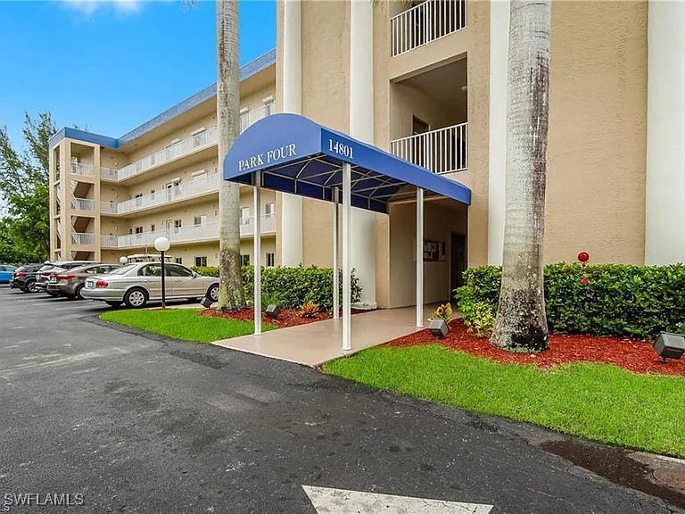 14801  Park Lake Drive, Apt 6