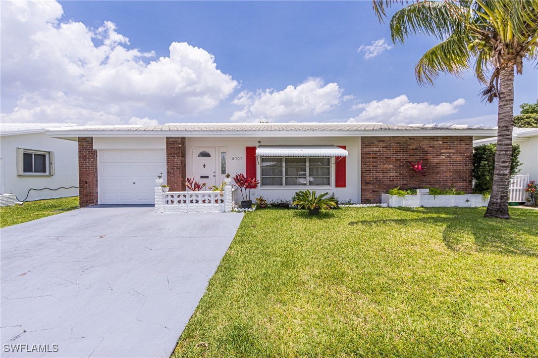 6707 NW 70th Street