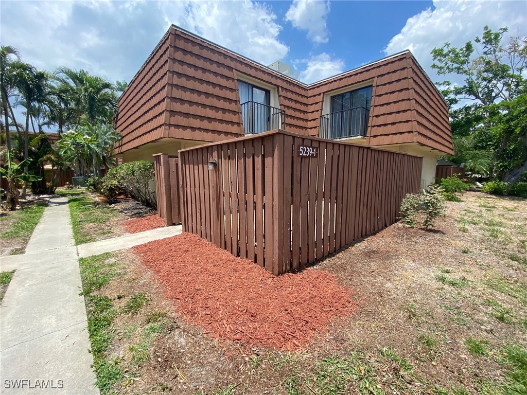 5239  Cedarbend Drive, Apt 1