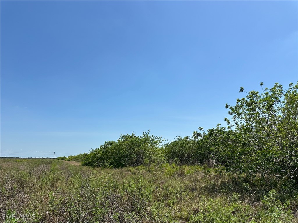   6389 6th Road