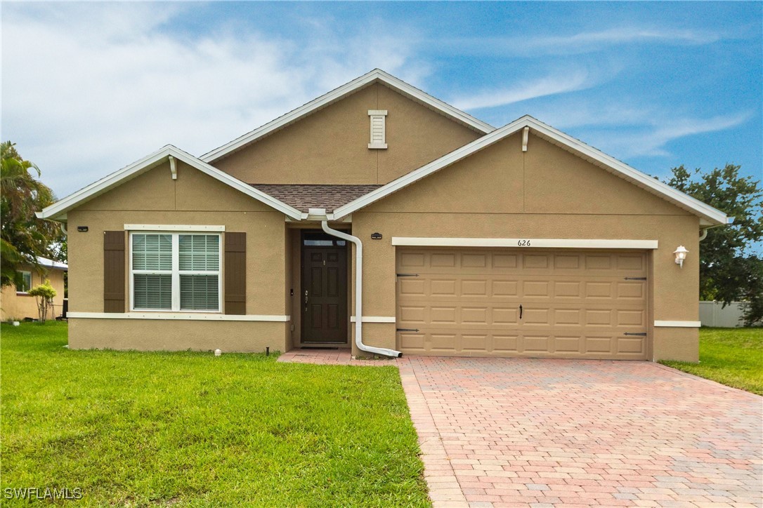 626 SW 26th Terrace