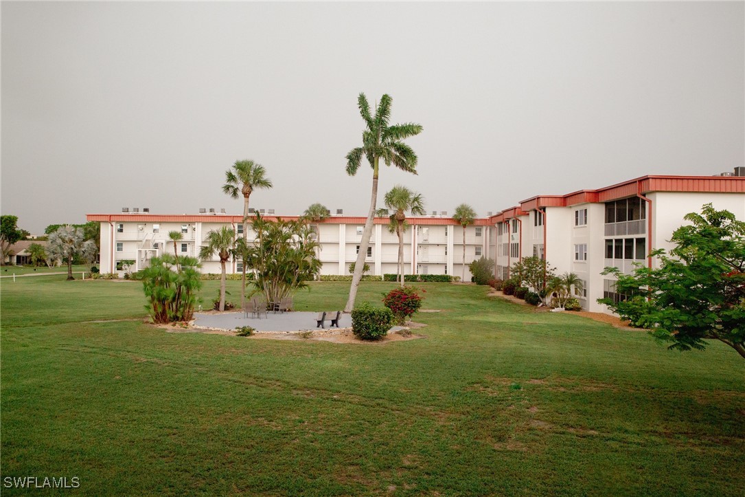 1724  Pine Valley Drive, Apt: 204