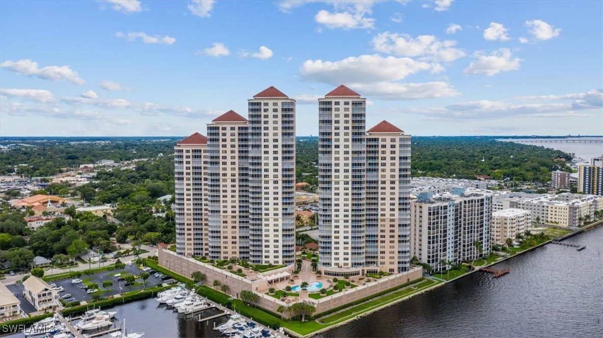 2104 W First Street, Apt 1402