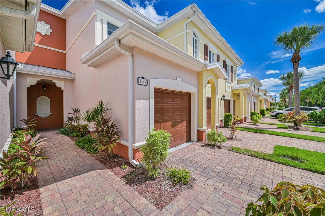 20201  Estero Gardens Circle, Apt: 103