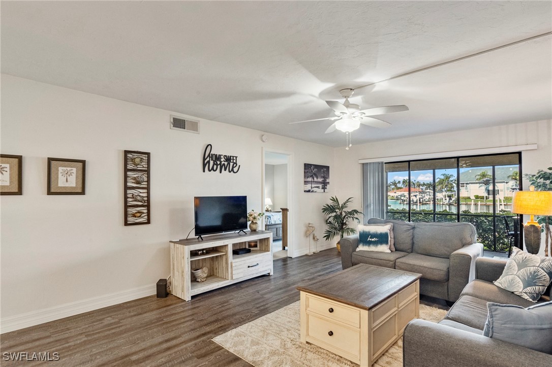 4719 SE 17th Place, Apt 103