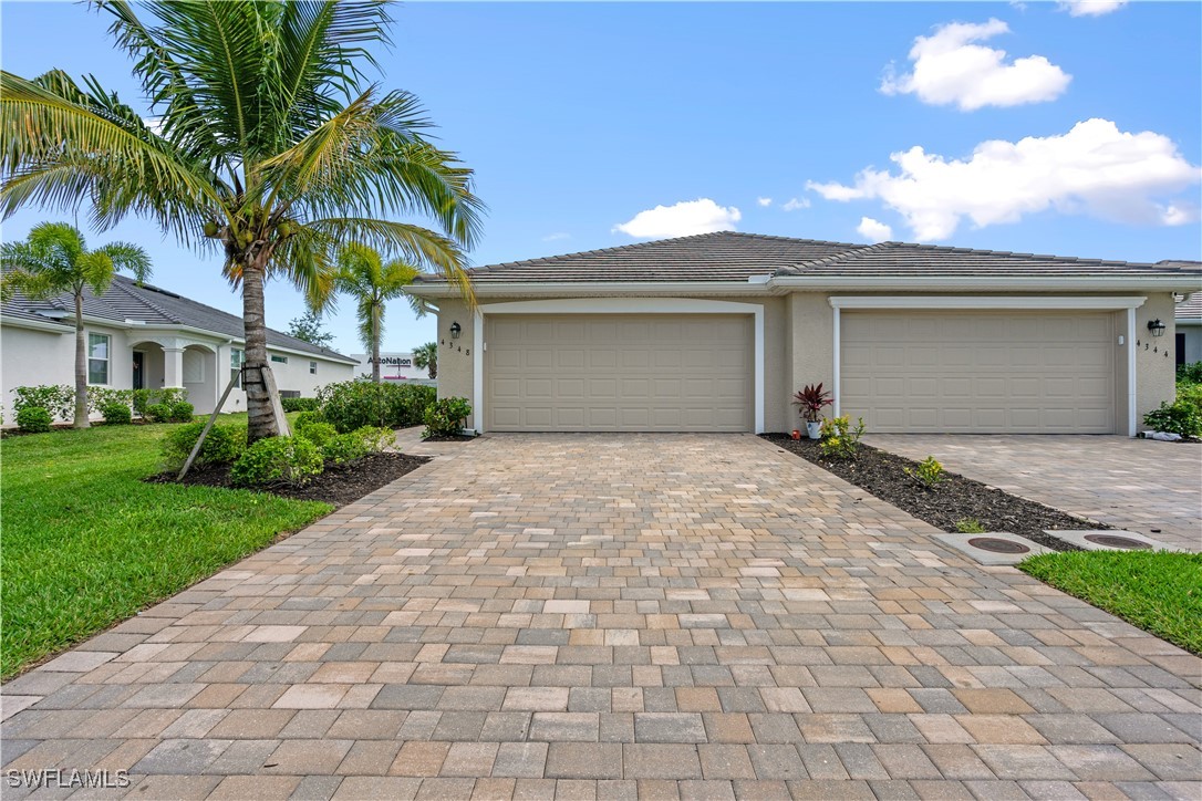 4348  Lemongrass Drive