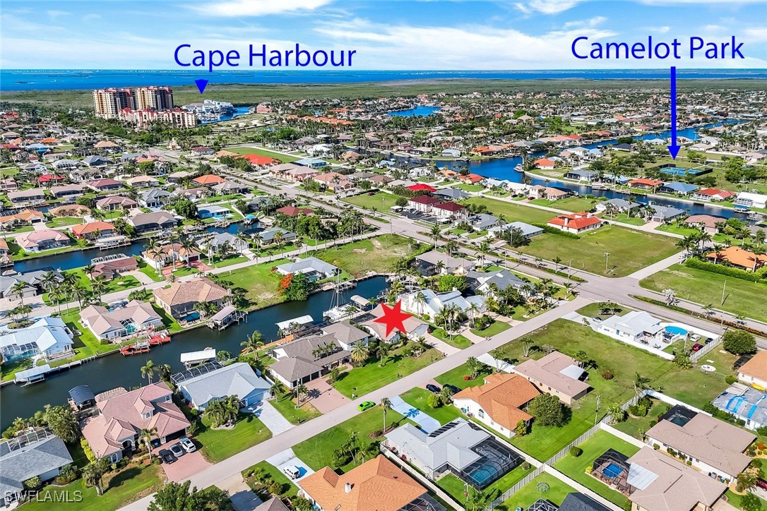 1528 SW 52nd Lane