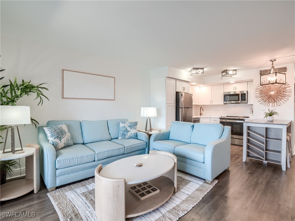 4116  Bayside Villas