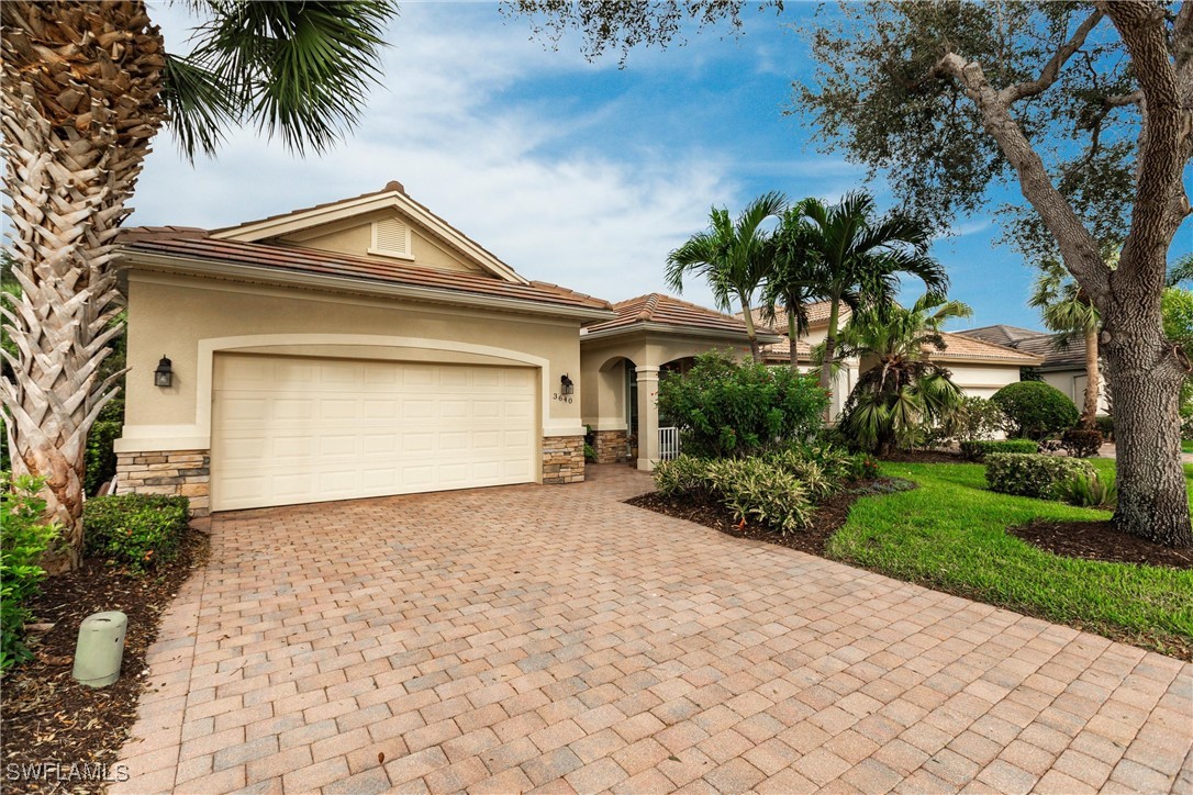 3640  Lakeview Isle Court